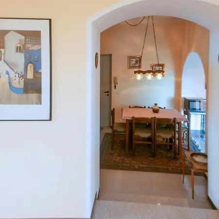 公寓 Casa Dei Poeti Carducci - Two-room For 4 People 梅纳