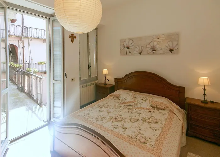 Casa Dei Poeti Carducci - Two-room For 4 People Appartement Meina