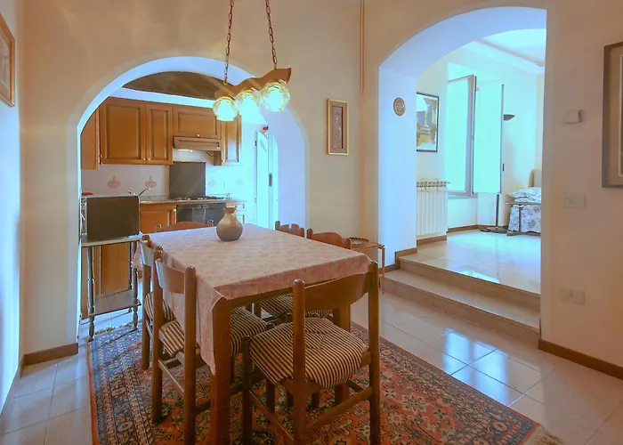 Casa Dei Poeti Carducci - Two-room For 4 People Appartement